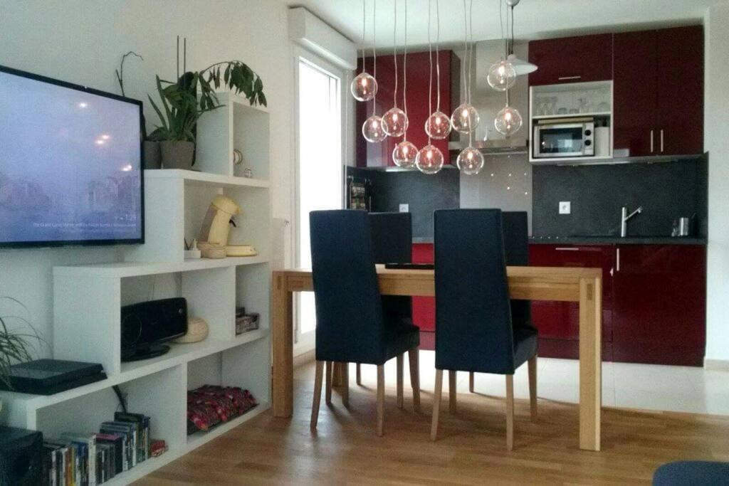 Cozy & Quiet Getaway Just 300M From Paris With Free Private Parking Apartment ฌ็องตีญี ภายนอก รูปภาพ